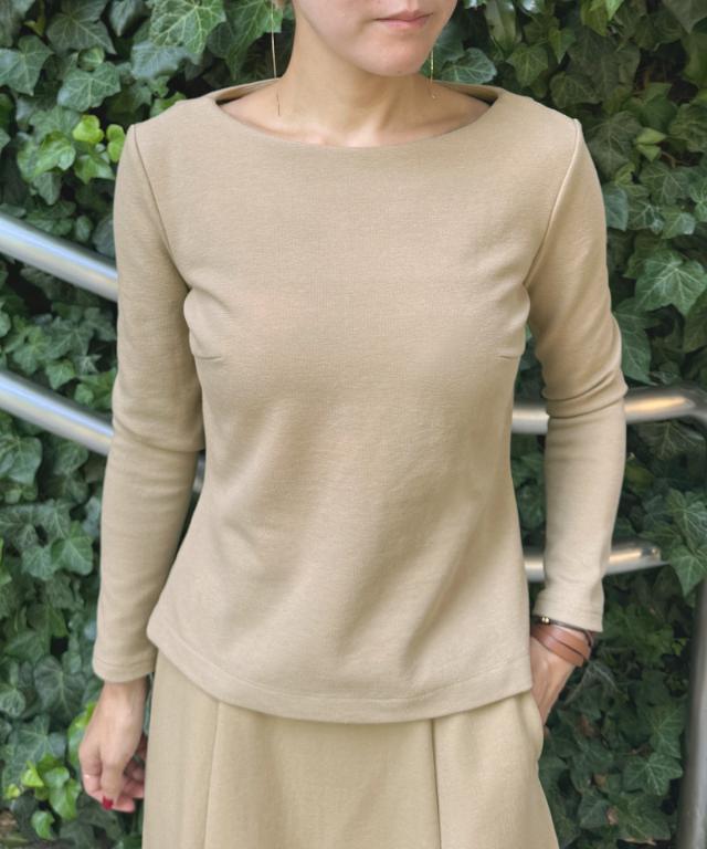 美バストライン裏起毛カットソー｜JENNE(ジェンヌ)公式通販：パリ