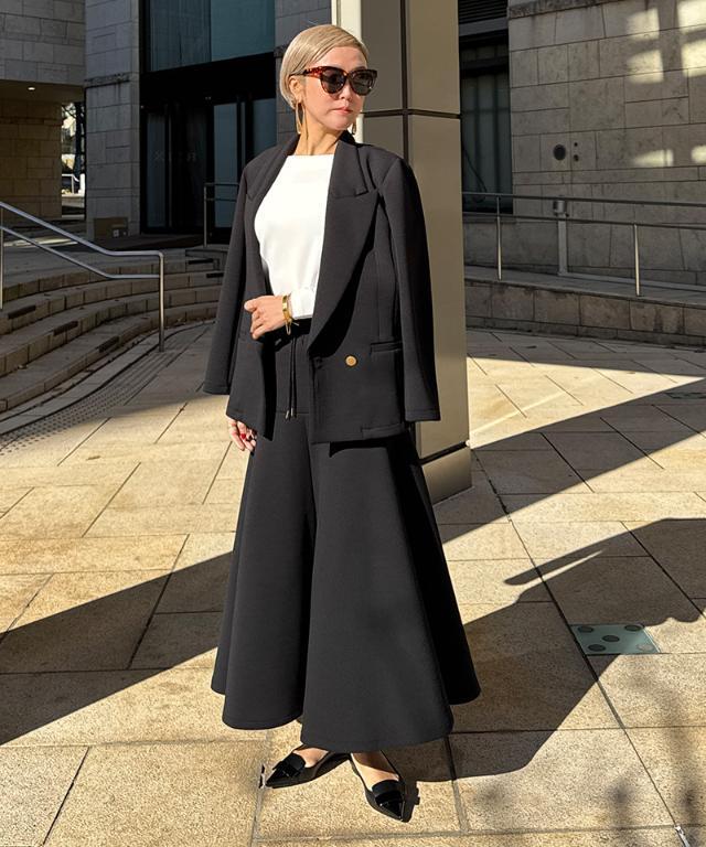 最終価格【美品】JENNE ジェンヌ 日本製着痩せカットスカート S 日本製着痩せストレッチカットジャケット｜JENNE(ジェンヌ)公式
