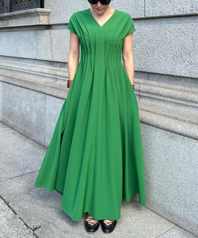 タック立体ドレスワンピ(防シワ・接触冷感・eco素材)｜JENNE(ジェンヌ