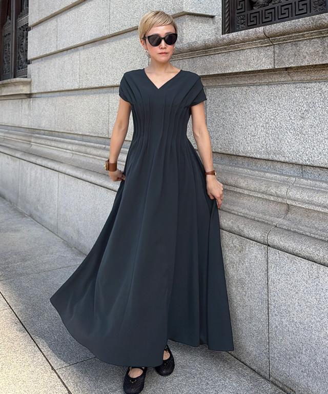 タック立体ドレスワンピ(防シワ・接触冷感・eco素材)｜JENNE(ジェンヌ