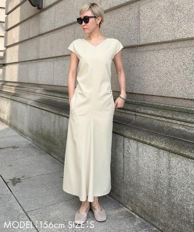 26SSジェンヌJENNE Iライン美シルエットワンピース　完売品 Iライン美シルエットワンピース｜JENNE(ジェンヌ)公式通販：パリ