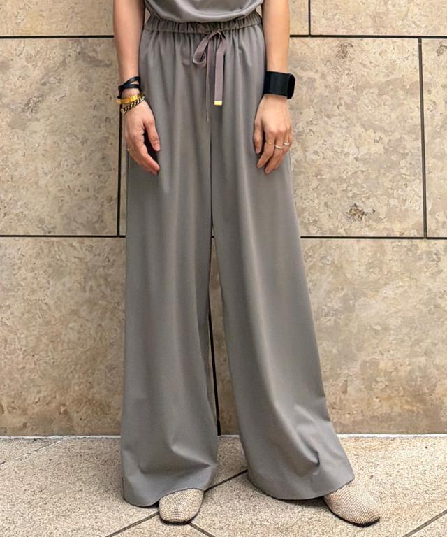 【JENNE 】【完売品】美シルエットオールインワン　ベージュ　S 美シルエットオールインワン（つなぎ/オールインワン）｜JENNE