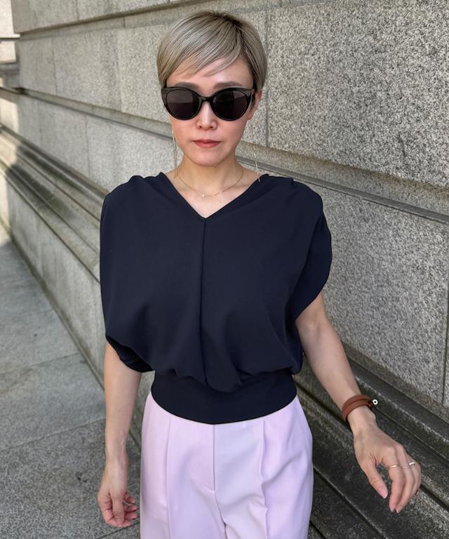 タック美シルエットカットソー（接触冷感・紫外線防止機能生地