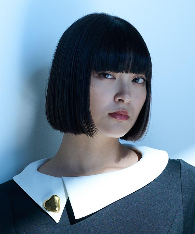 ハンドメイド陶製ブローチ　女子356 楽天市場】TOMI-kobo 陶器 ブローチ お花のリース 淡いピンク