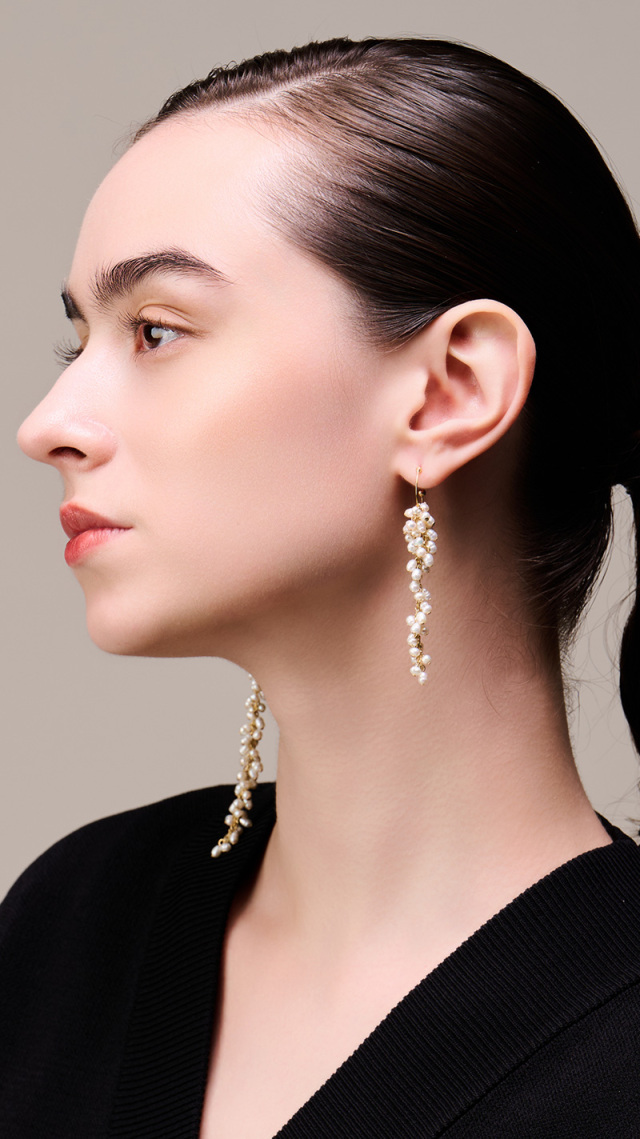 淡水パールアシンメトリーピアス｜JENNE(ジェンヌ)公式通販：パリ