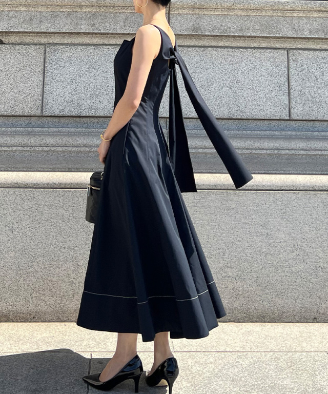 バックリボンリラックスワンピース｜JENNE(ジェンヌ)公式通販  