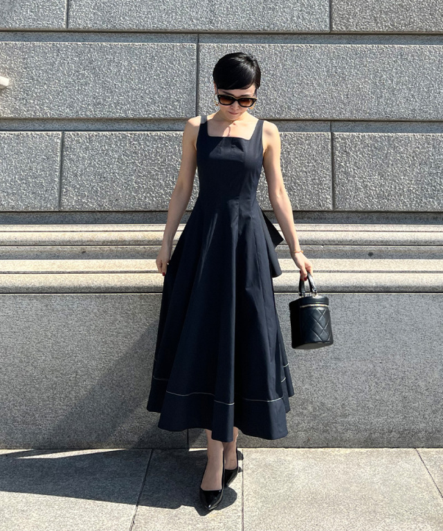 バックリボンリラックスワンピース｜JENNE(ジェンヌ)公式通販  