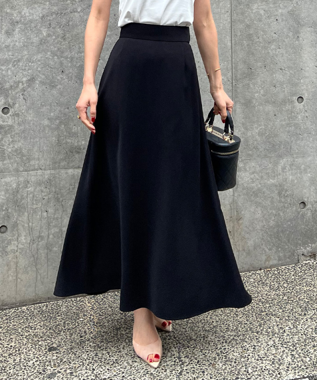 JENNEバックドレープスカート｜JENNE(ジェンヌ)公式通販：パリジェンヌ  