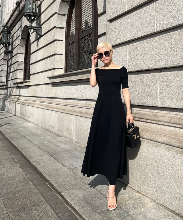 オフショルダー フレアニットワンピース｜JENNE(ジェンヌ)公式通販  