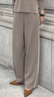 【再予約】ウールサイドラインニットパンツ【発送予定：1月下旬】