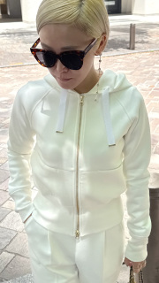 【再予約】日本製美ラインパーカー（UVカット）【発送予定：4月中旬】