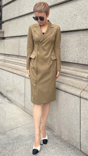 ZIPジャケット風ワンピース（防シワ生地）