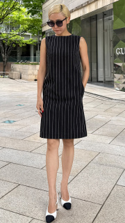 タグ付きJENNE ジェンヌ　フィットフレアドレスワンピース　ブラック S フィットフレアドレスワンピース｜JENNE(ジェンヌ)公式通販：パリ