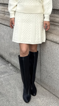 着痩せケーブルスカート