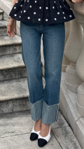 美脚ロールアップデニムパンツ