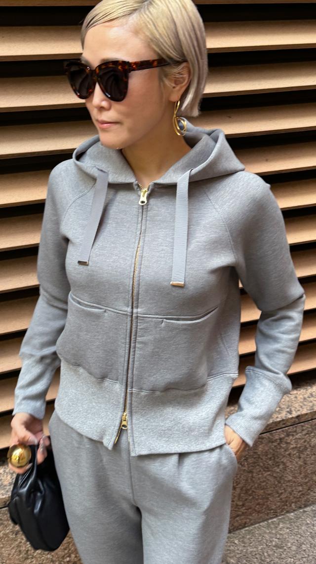 【再予約】日本製美ラインパーカー（UVカット）【発送予定：2月中旬】