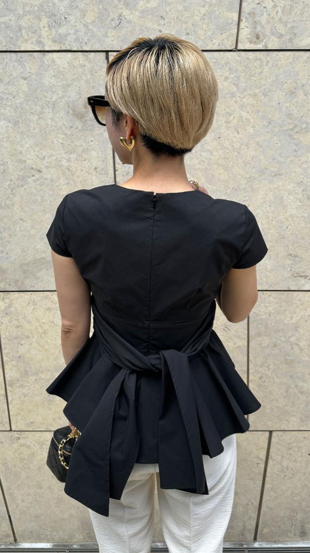 カシュクールペプラムブラウス