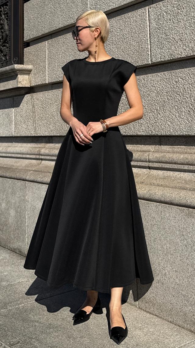 フレンチ美シルエットとろみワンピース