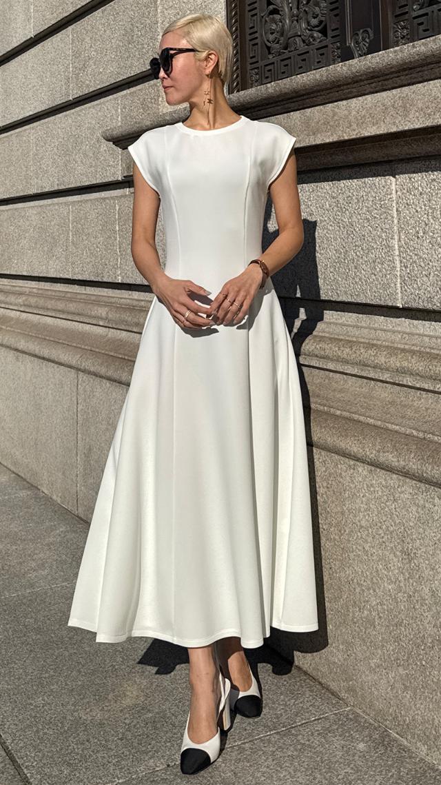 フレンチ美シルエットとろみワンピース