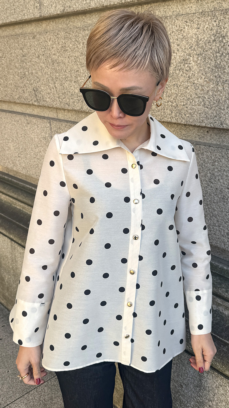 日本製ラグジュアリードットブラウス（北陸生産生地）