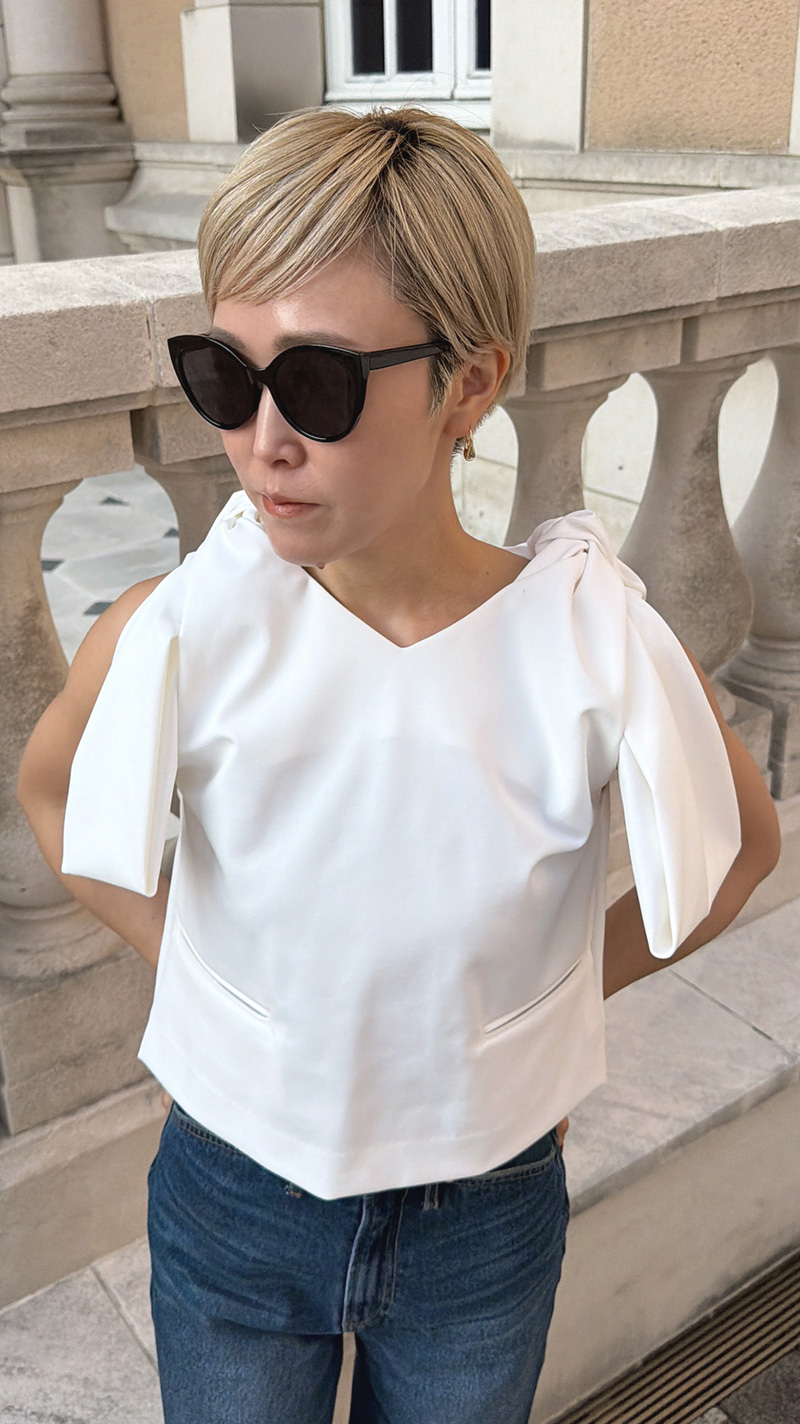 リボンVネックトップス