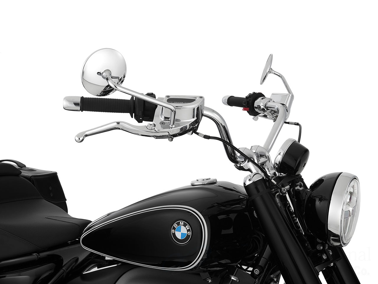 ワンダーリッヒ ハンドルバー 「Beach Bar」 BMW R18