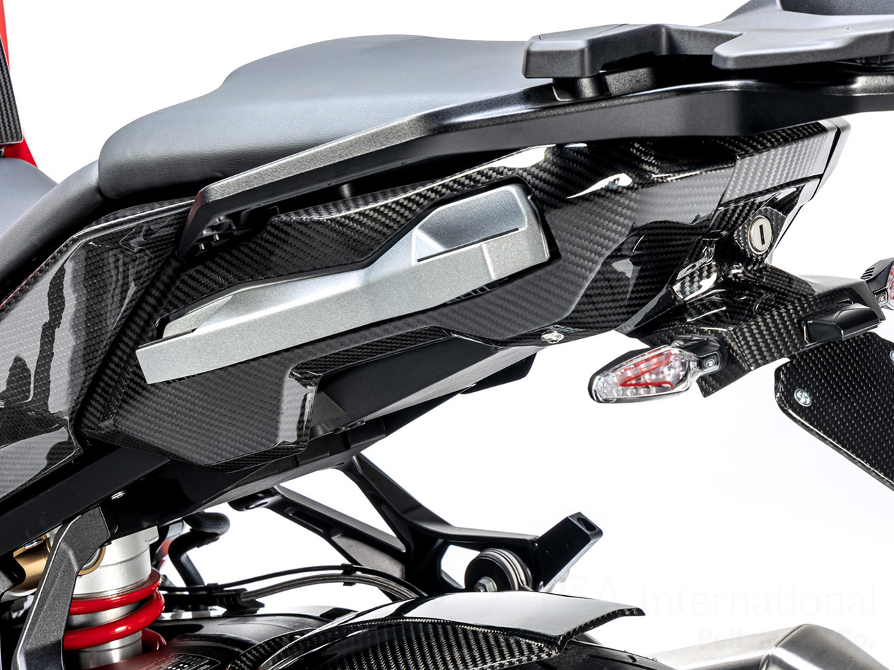 Wunderlich カーボンフレームテールフェアリング BMW S1000XR