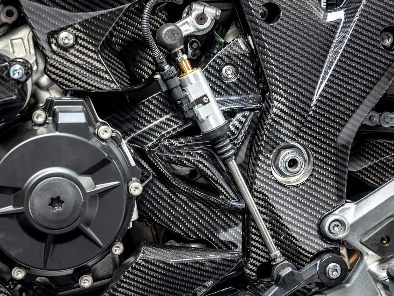 Wunderlich カーボンスプロケットカバー BMW S1000XR