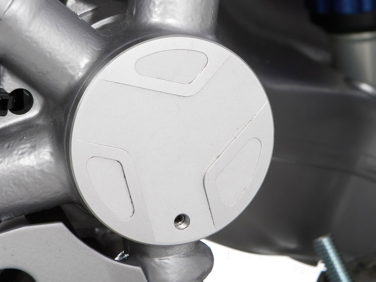 Wunderlich スイングアームピボットカバー BMW / R1200GS/R/S/ST P&A International / パイツマイヤーカンパニー