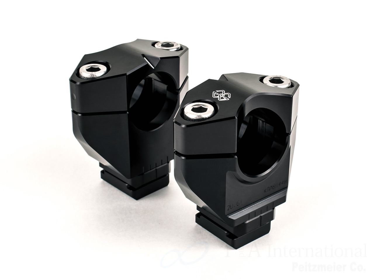 ギルズツーリング  アジャスタブルハンドルバーライザー マウントキット 2DGT 1290スーパーアドベンチャー S / 890 / 790 アドベンチャー