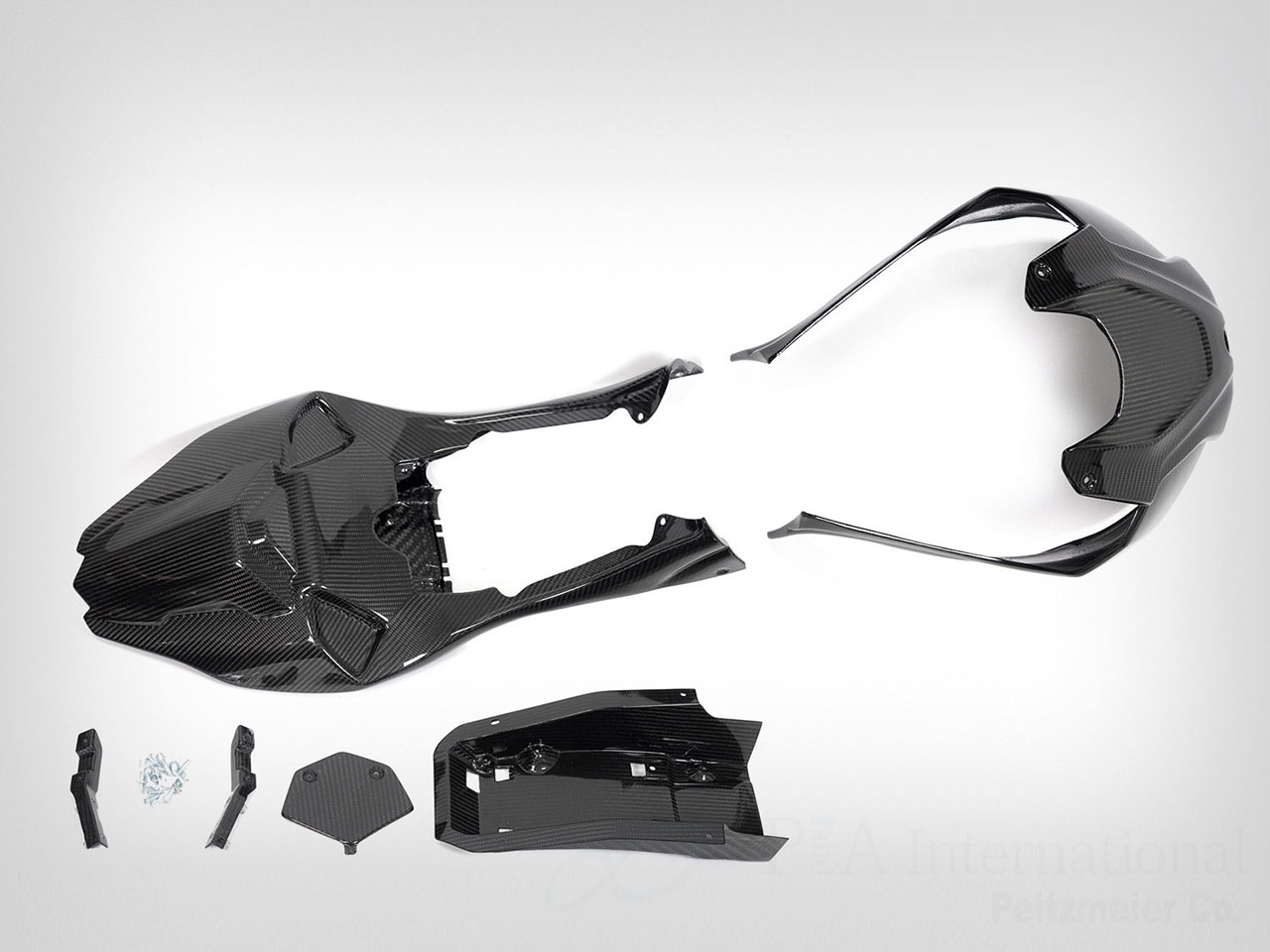 Wunderlich カーボン 一体型テールカウル (Single seat) & 一体型タンクサイドカバー セット