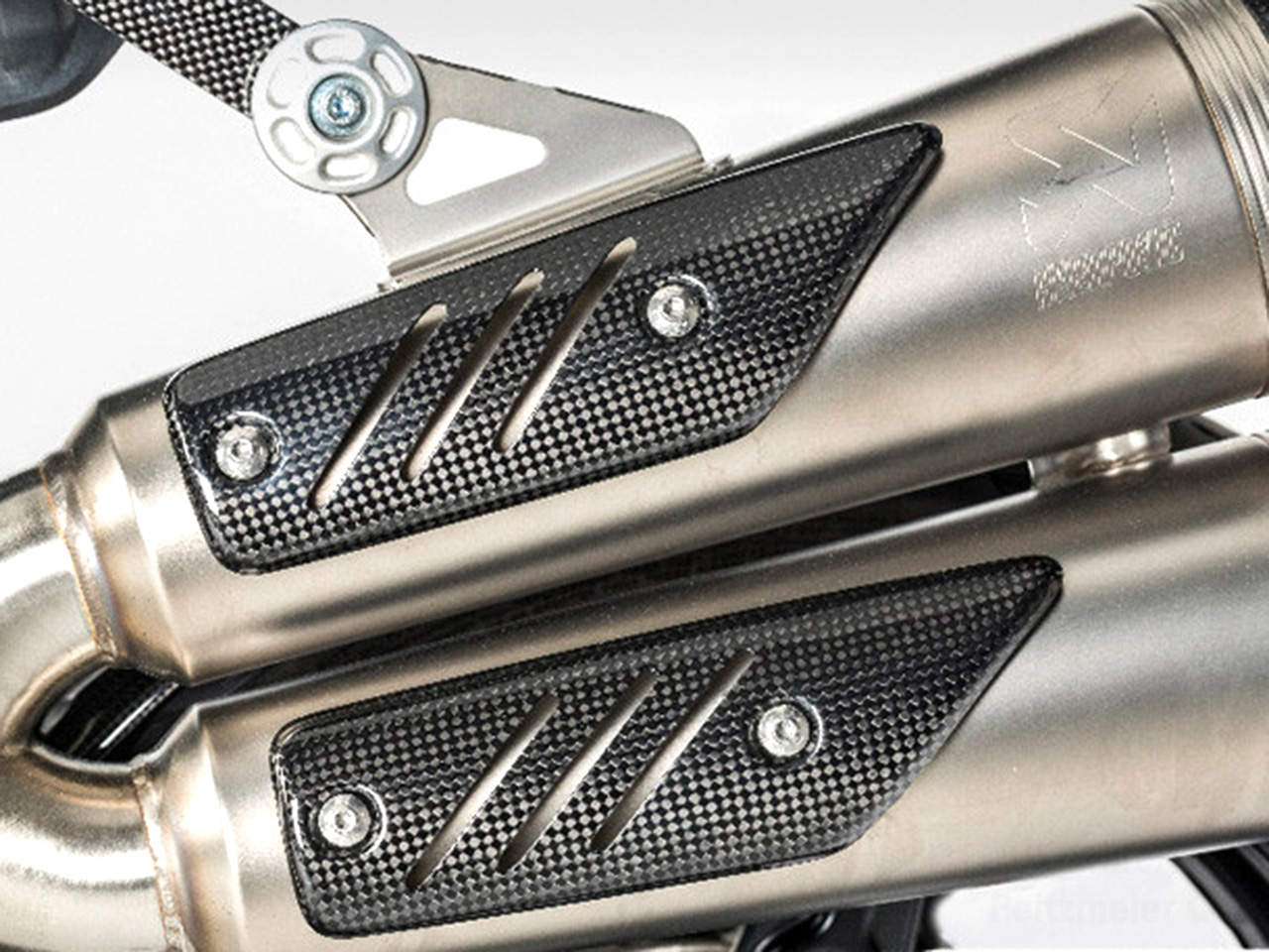 Wunderlich カーボンサイレンサープロテクター BMW RnineT スクランブラー