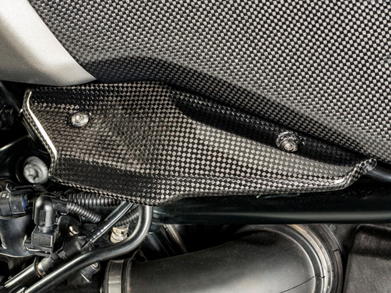 Wunderlich カーボンインダクションパイプカバー BMW RnineT / Pure / Racer / Scrambler / Urban G/S