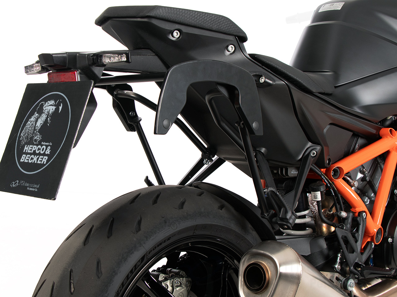 ヘプコ＆ベッカー サイドソフトケースホルダー(キャリア)「C-Bow」 KTM 1390 スーパーデューク R EVO