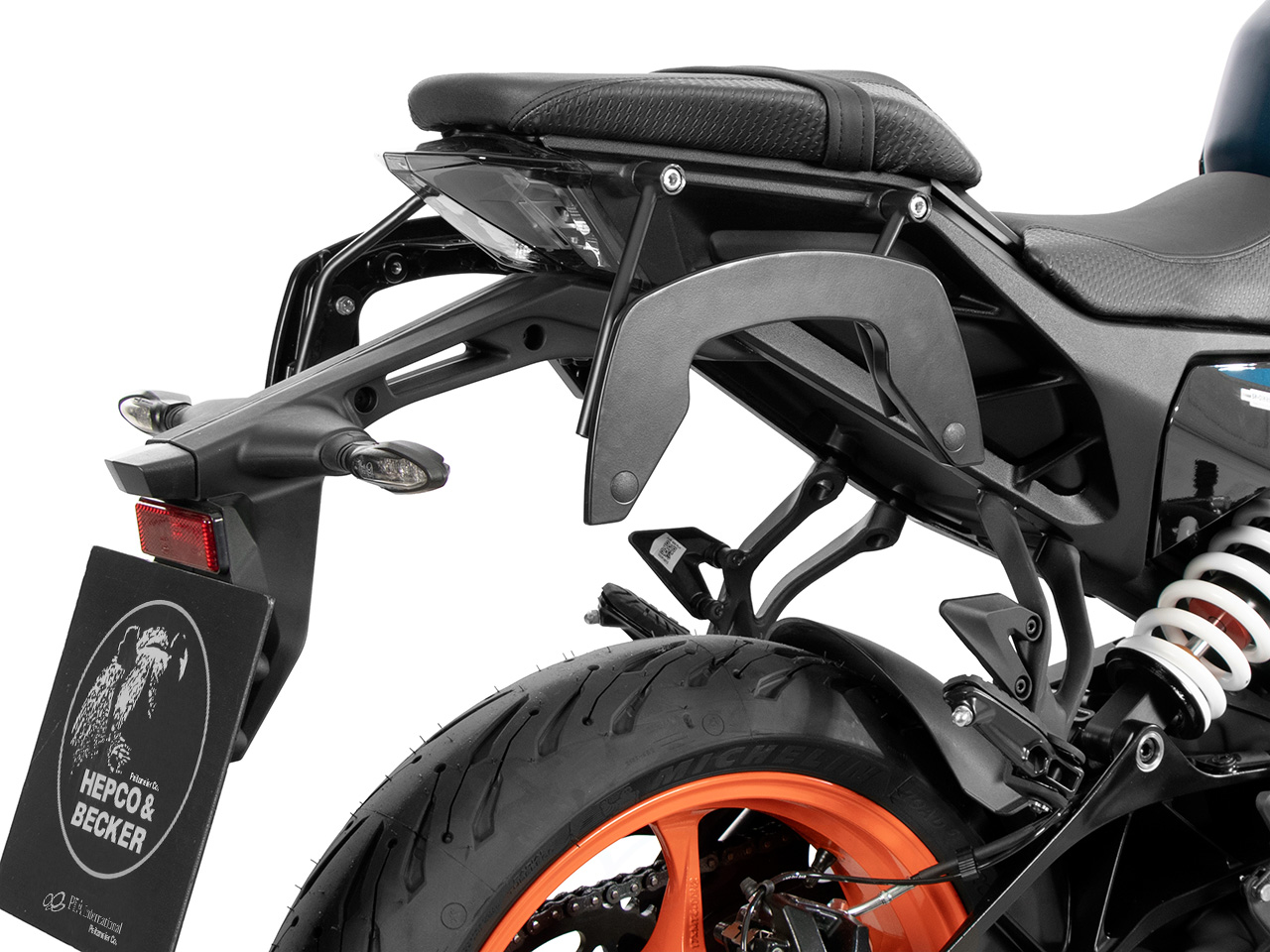 ヘプコ＆ベッカー サイドソフトケースホルダー(キャリア)「C-Bow」 KTM 125 DUKE ('24-)