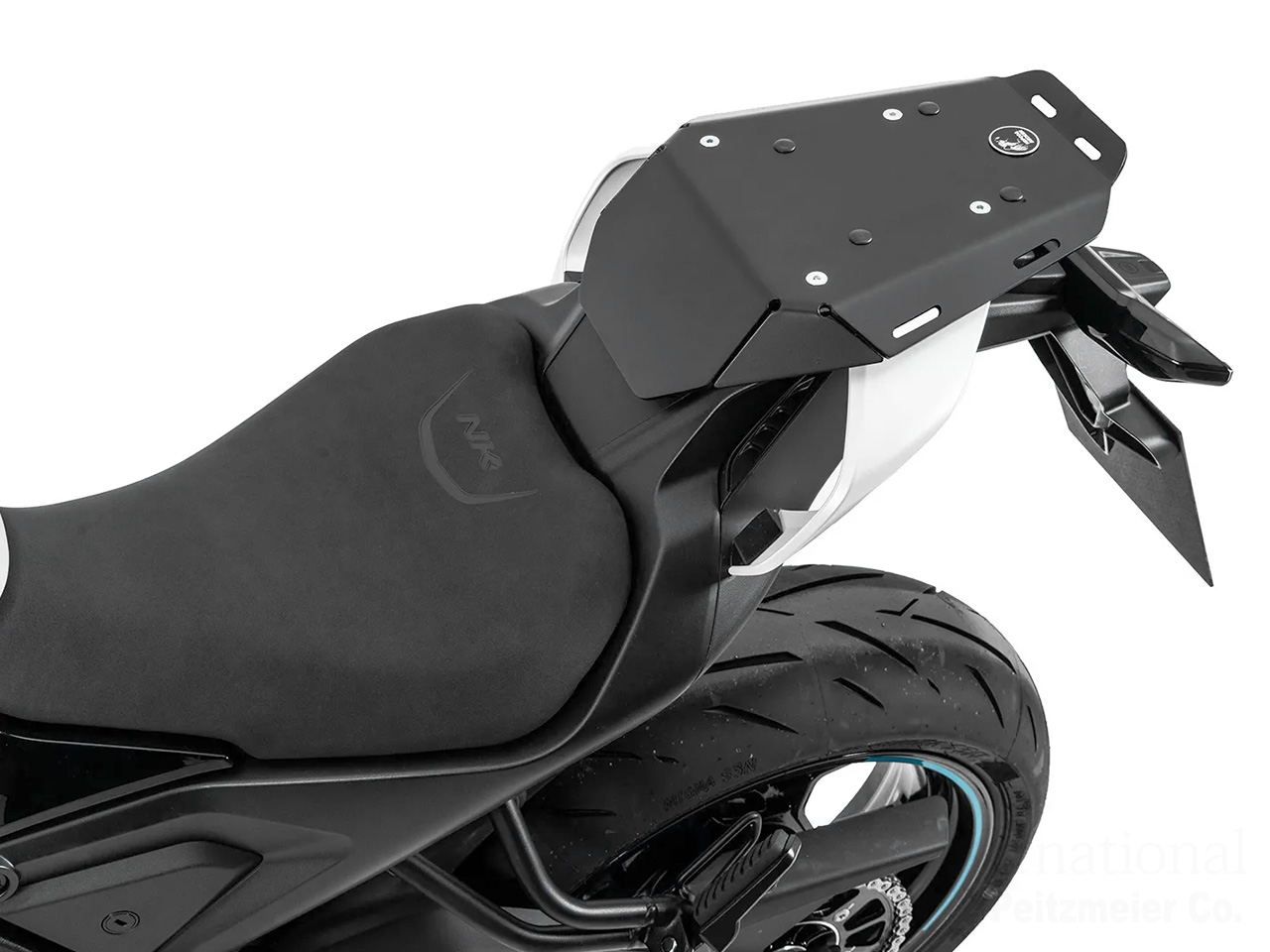 ヘプコ＆ベッカー タンデムシート置換型リアラック「Speedrack EVO」 CFMOTO 675NK / 675SR-R