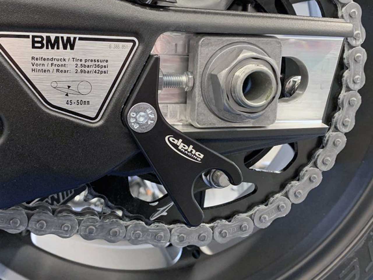 alphaRacing リアスタンドサポートキット S1000RR