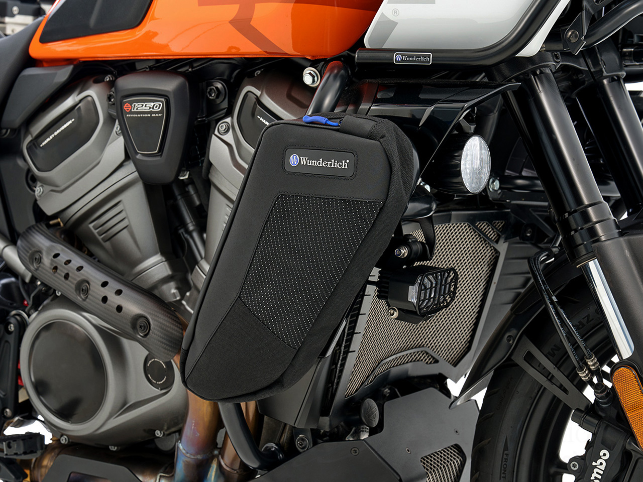 ワンダーリッヒ エンジンガードバッグ Harley-Davidson パンアメリカ