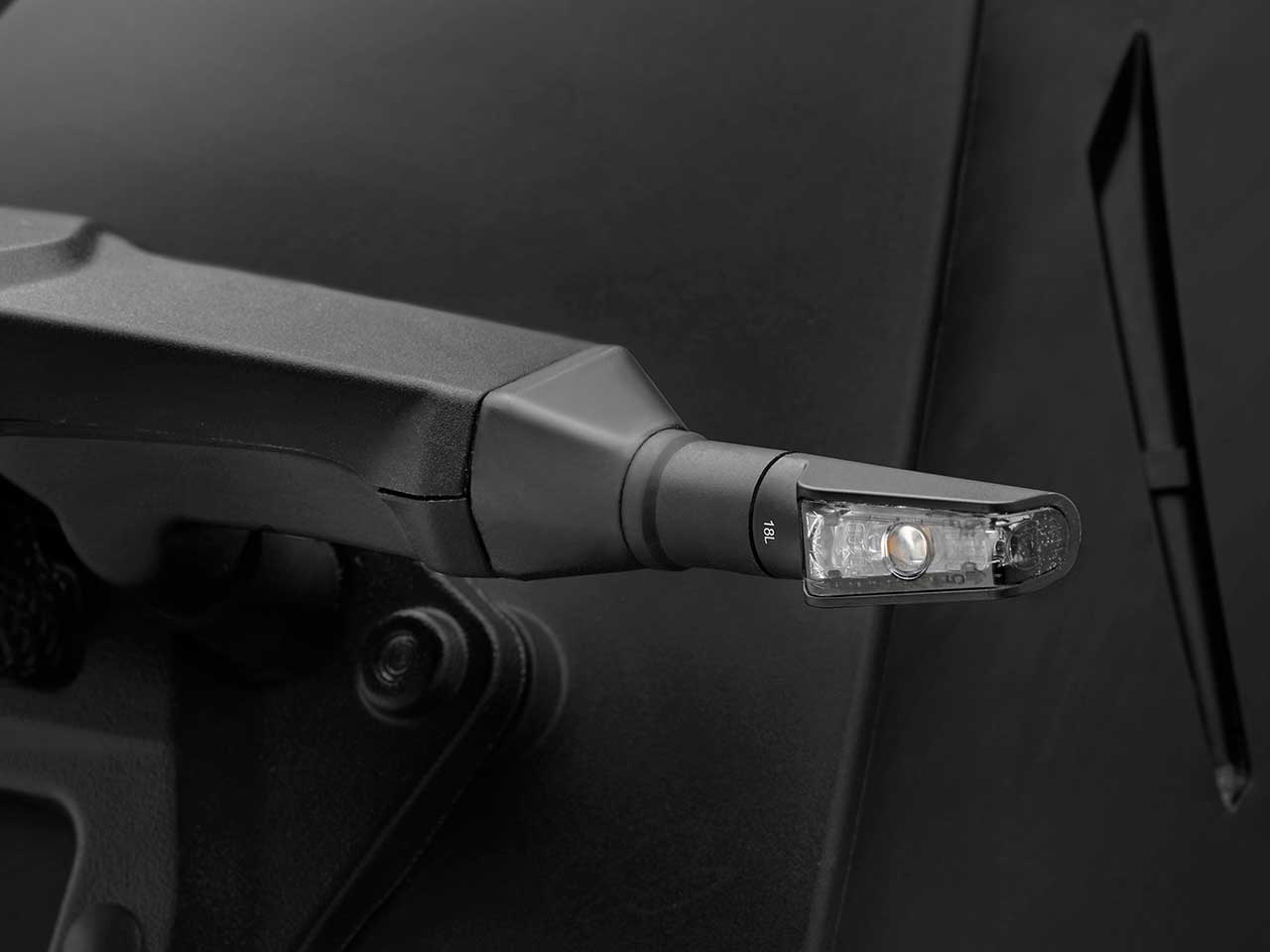 rizoma / リゾマ ウインカーマウントアダプタ DUCATI DIAVEL / ディアベル 1260S