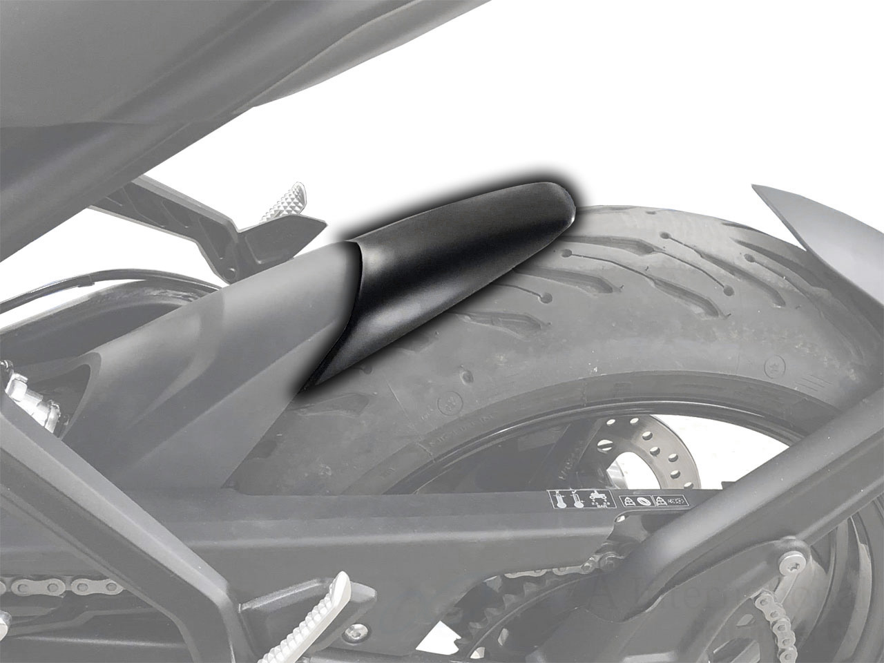 P&A International リアエクステンドフェンダー Triumph トライデント660 / トライデント800
