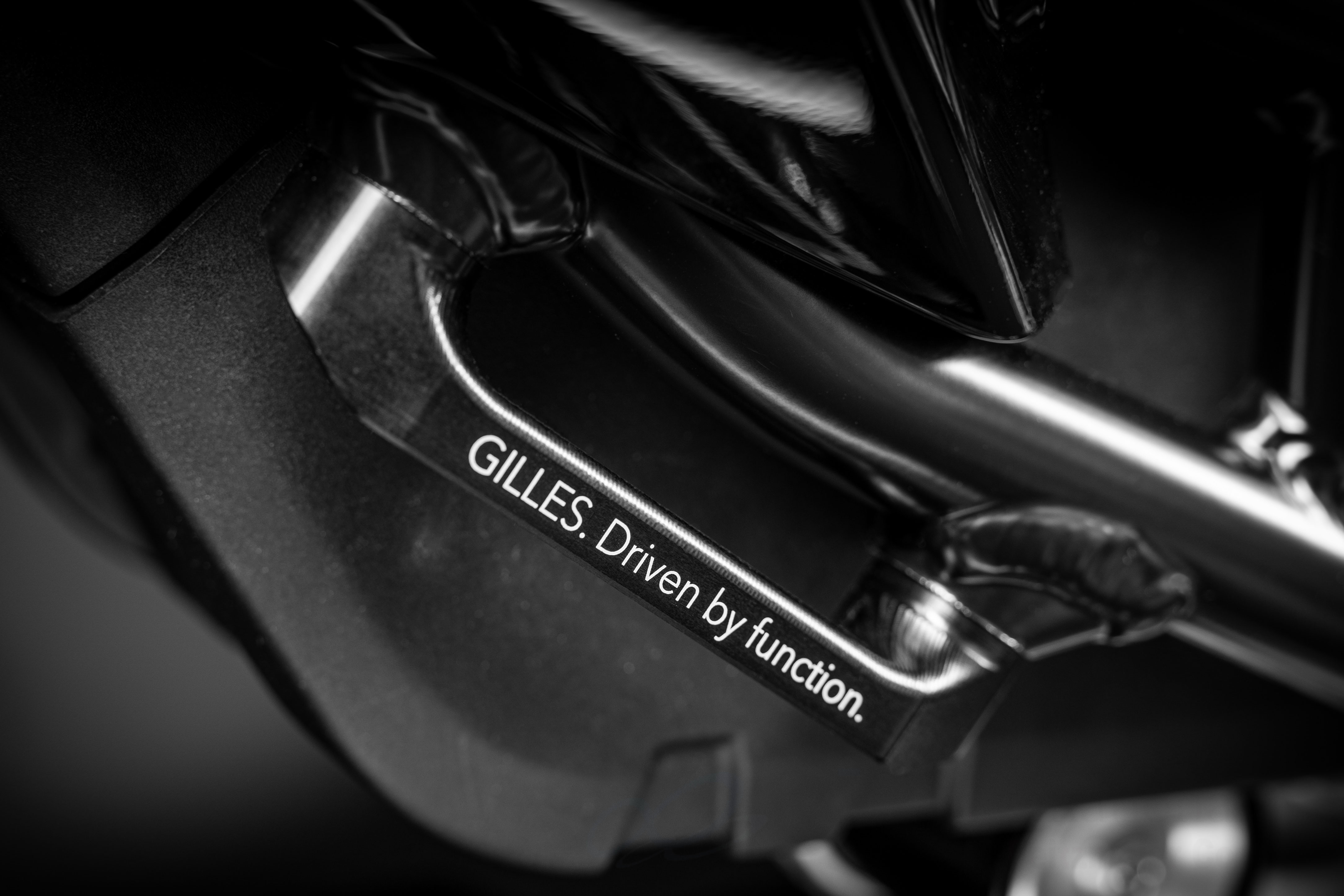 ギルズツーリング パッセンジャーフットペグカバー S1000R / S1000RR / M1000RR