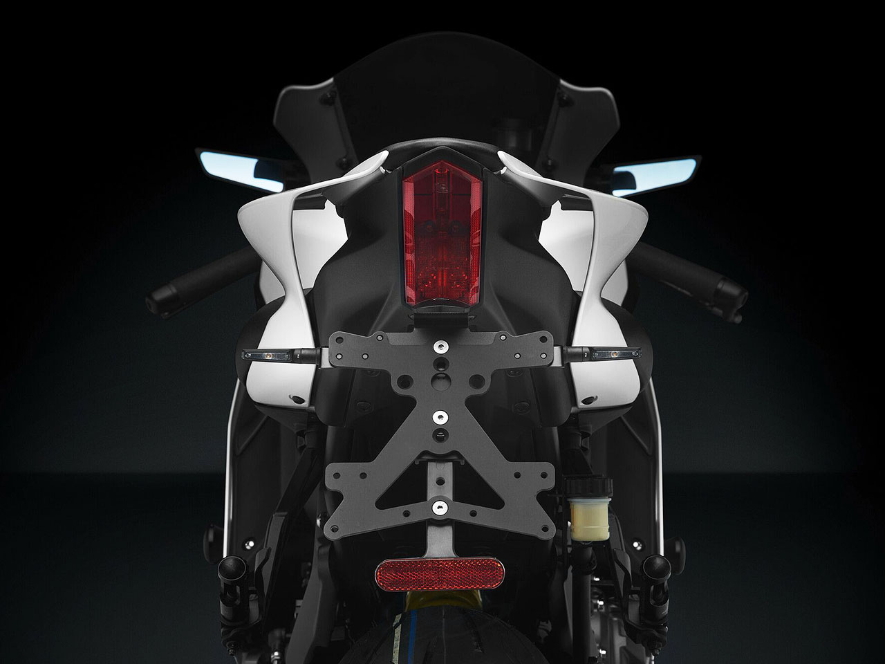 rizoma/リゾマ ライセンスプレートサポート フェンダーレスキット 「FOX」 YAMAHA YZF-R7