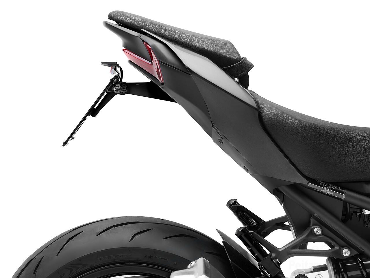 rizoma/リゾマ ライセンスプレートサポート フェンダーレスキット 「FOX」 Kawasaki Z900 ( '25-)