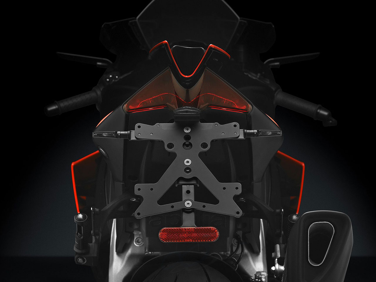 rizoma/リゾマ ライセンスプレートサポート フェンダーレスキット 「FOX」 aprilia RSV4 1100