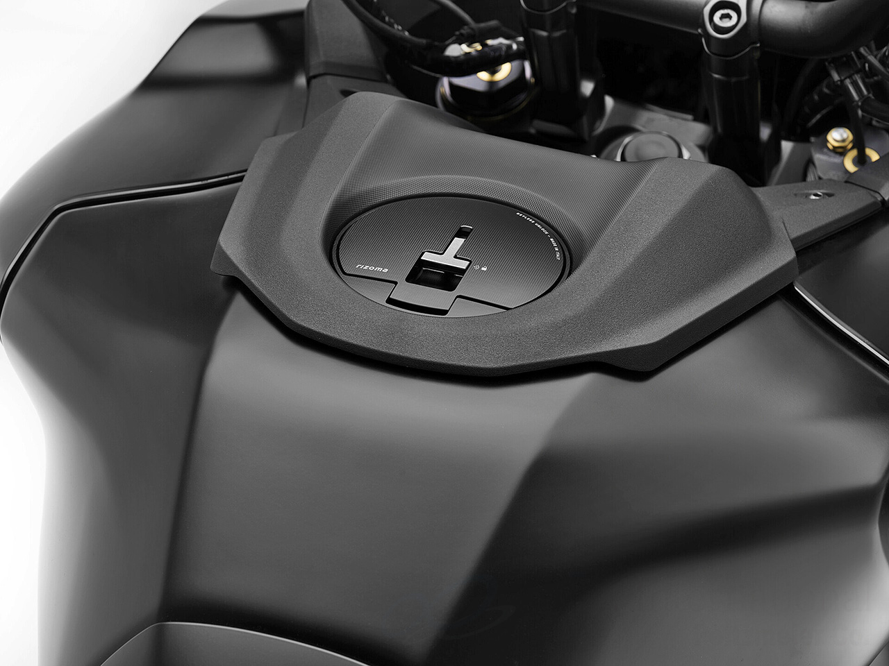 rizoma / リゾマ フューエルタンクキャップ YAMAHA トレーサー9 GT / + Y-AMT