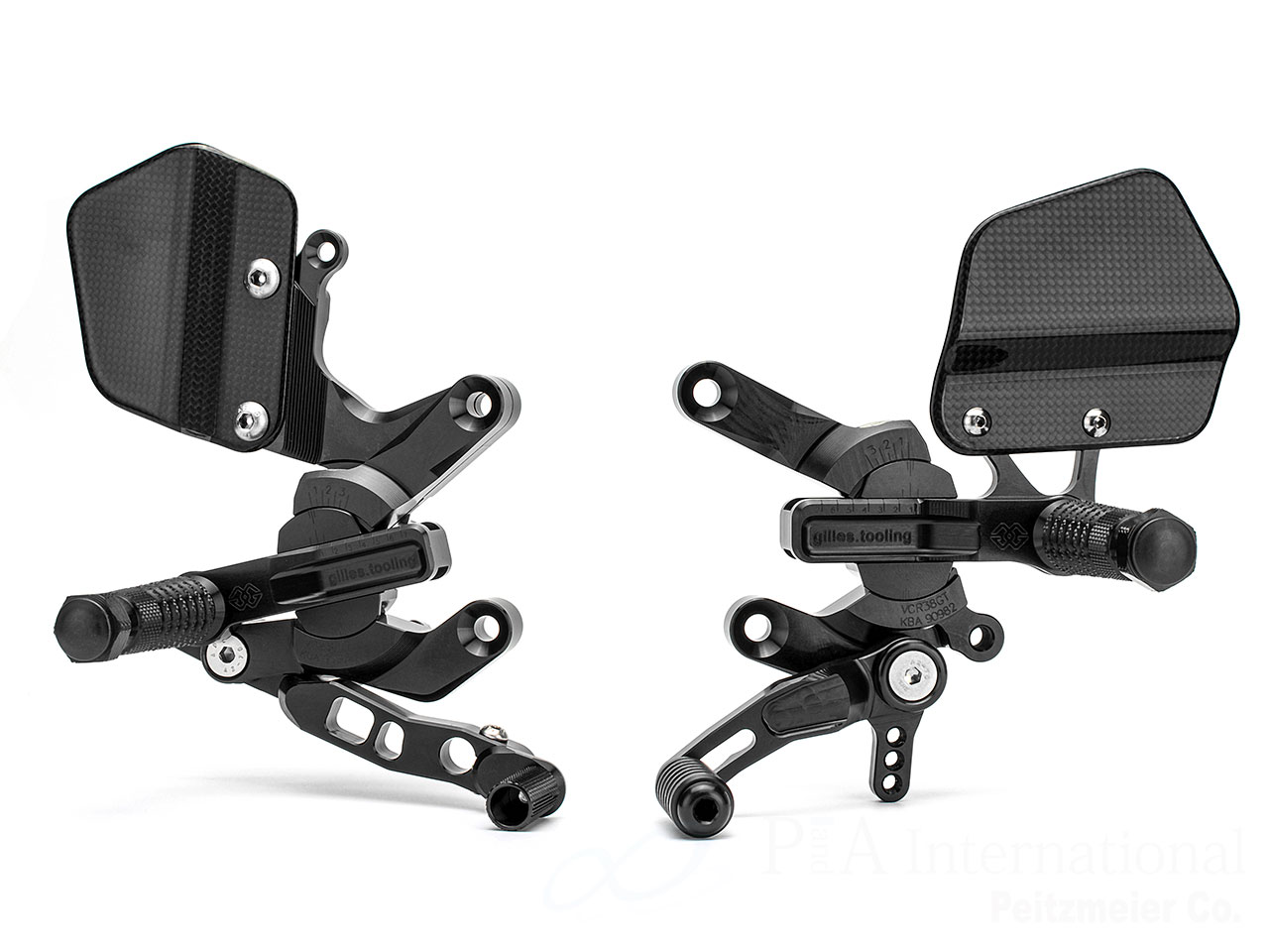 ギルズツーリング アジャスタブルバックステップ VCR38GT　Z1000 / ABS　/　Ninja1000 / Tourer