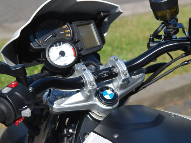 AC Schnitzer F800R用 Superbike Kit トップブリッジ/ハンドルバー