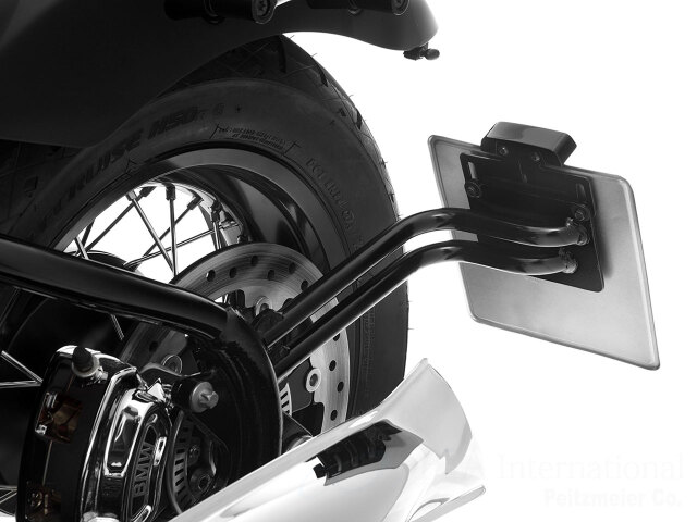 ワンダーリッヒ ナンバープレートホルダー サイドタイプ BMW R18