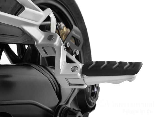 Wunderlich フットレストロワーニング(パッセンジャー用) RnineT