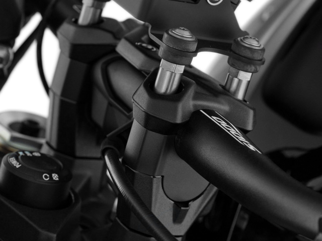 ワンダーリッヒ　ハンドルカバー　Wunderlich バイク用装備 黒 ワンダーリッヒ ハンドルカバー Wunderlich バイク用装備 黒 - メルカリ